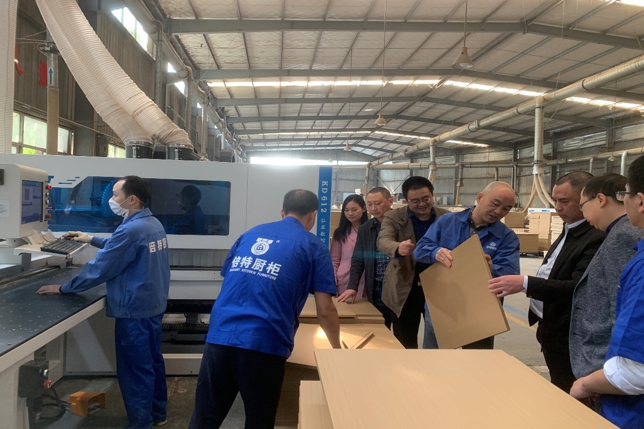 1604303930887087596.jpg 櫥柜2.jpg